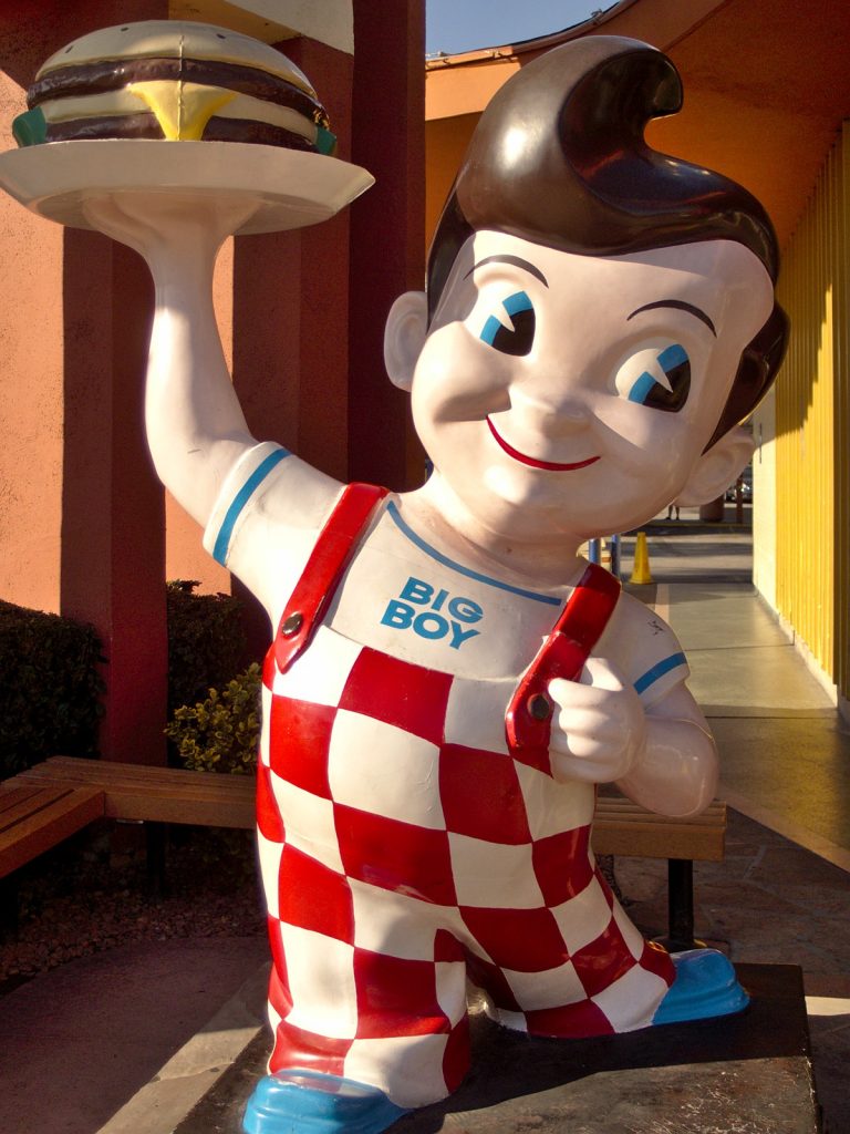 Mascot – chiến lược marketing mang đầy giá trị 3 Mascot – chiến lược marketing mang đầy giá trị
